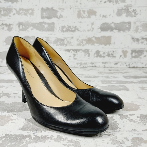 Nine West Burg Leather Black Almond Toe Heeled Pumps V18 - Picture 4 of 14